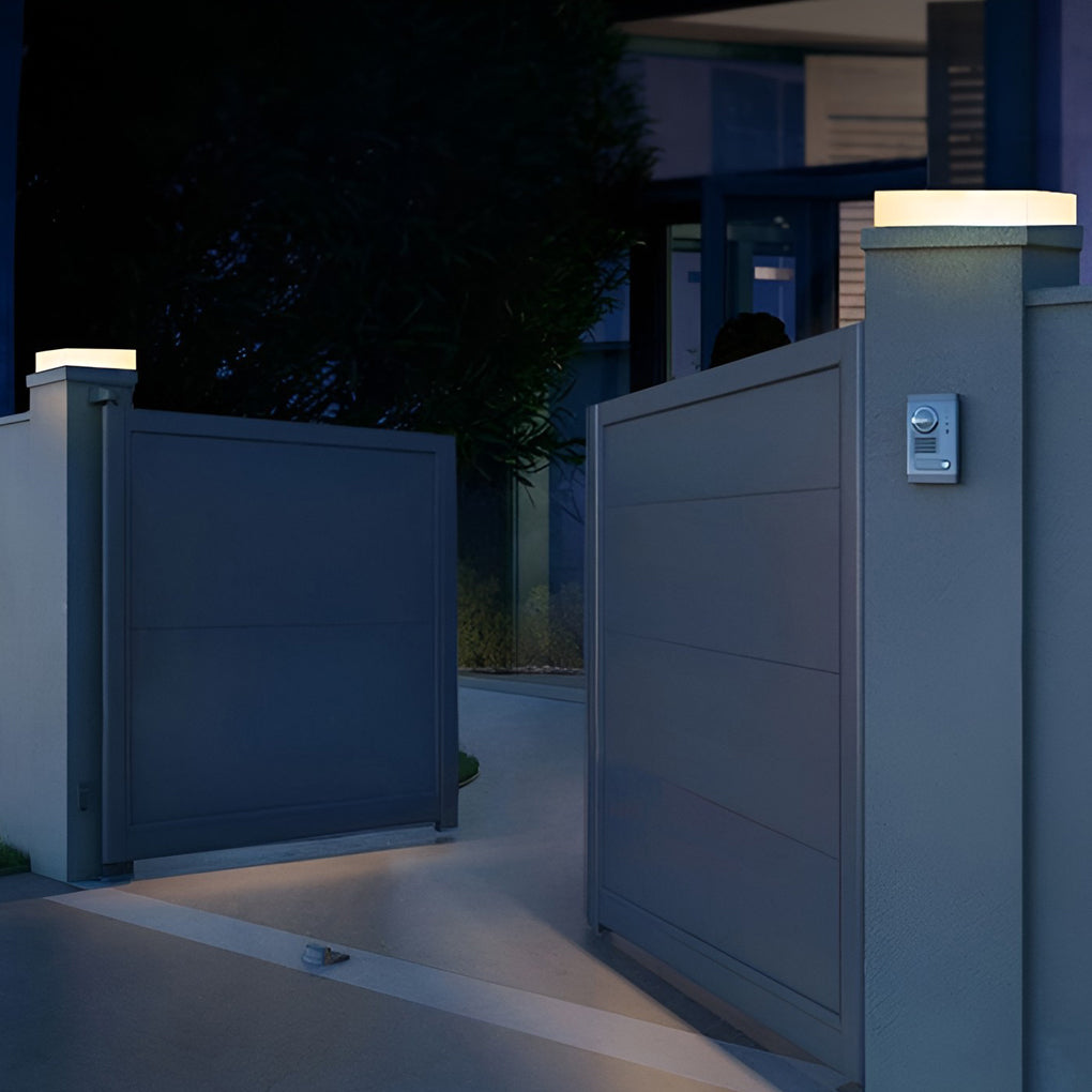 Ronde en Vierkante LED Waterdichte Buiten Solar Dekverlichting Gazonlampen
