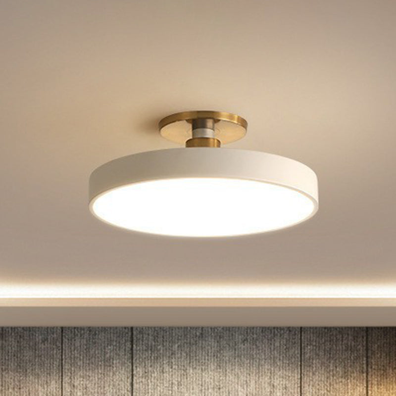 Stijlvolle LED Plafondlamp Nordic Design - Perfecte Verlichting voor Slaapkamer en Kinderkamer