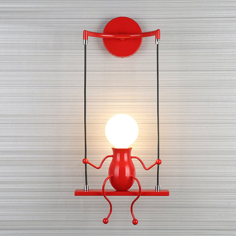 SwingDesign - Unieke Wandlamp met Schommelend Figuur, Modern en Speels Design voor Kinderkamer of Woonruimte