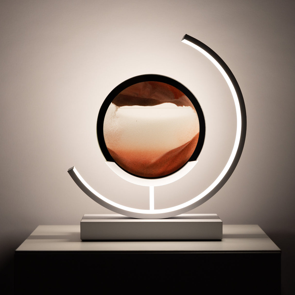 Minimalistische Tafellamp - Moderne Verlichting met Uniek Zandkunst Ontwerp voor Elk Interieur