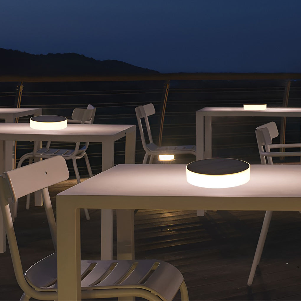 Ronde en Vierkante LED Waterdichte Buiten Solar Dekverlichting Gazonlampen