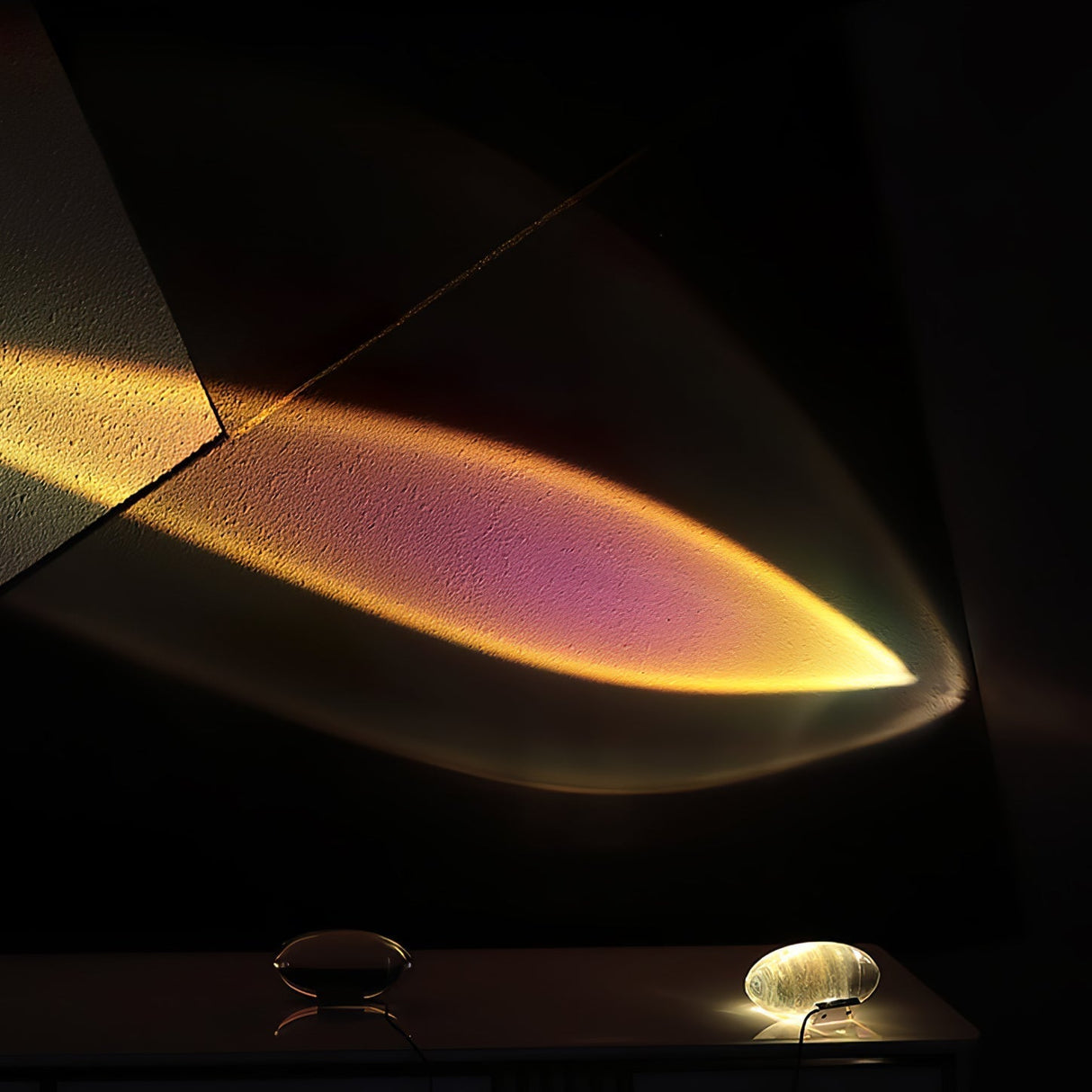Aurora Tafellamp - Elegante LED Verlichting voor Sfeervolle Interieurs