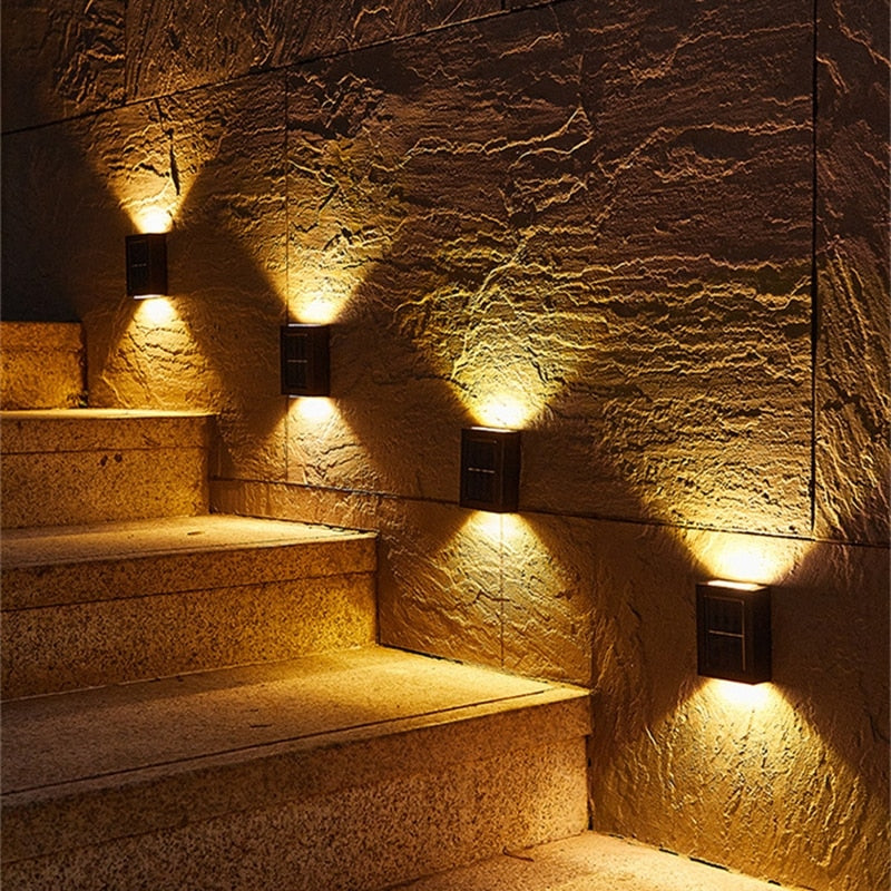 Zonne Afwerk Hekverlichting - IP65 Weerbestendig Zonne-energie LED Wandlamp voor Buiten