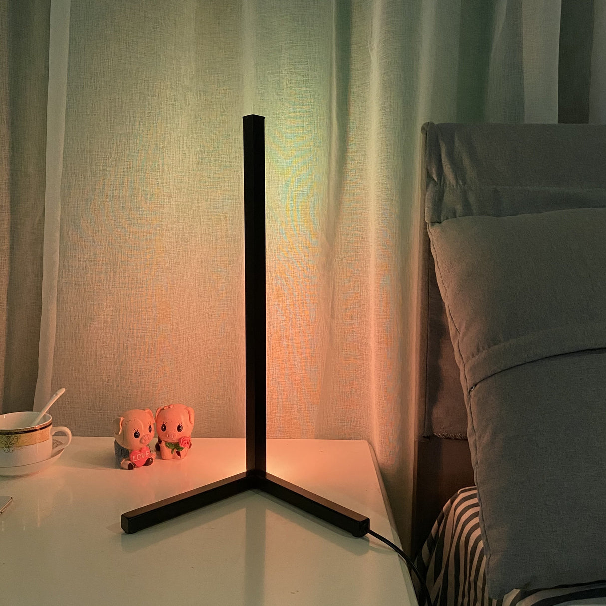 Minimalistische LED Tafellamp