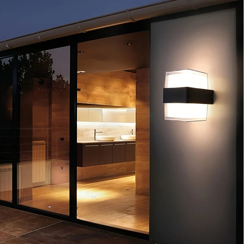 AquaBright - Waterdichte LED Buitenverlichting | Energiezuinige Tuinlamp voor Modern Design