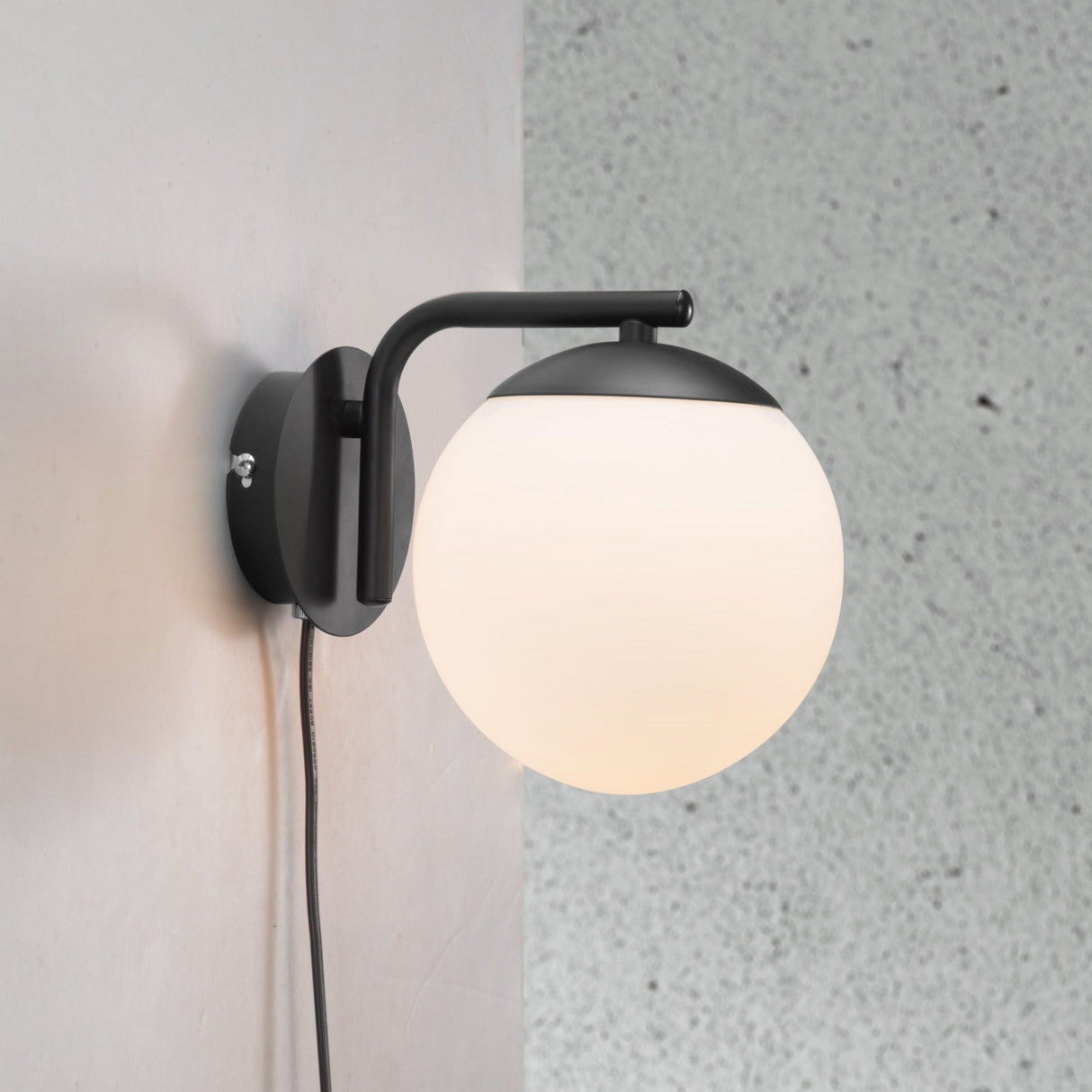 Cyrus Wandlamp Elegant Ontwerp