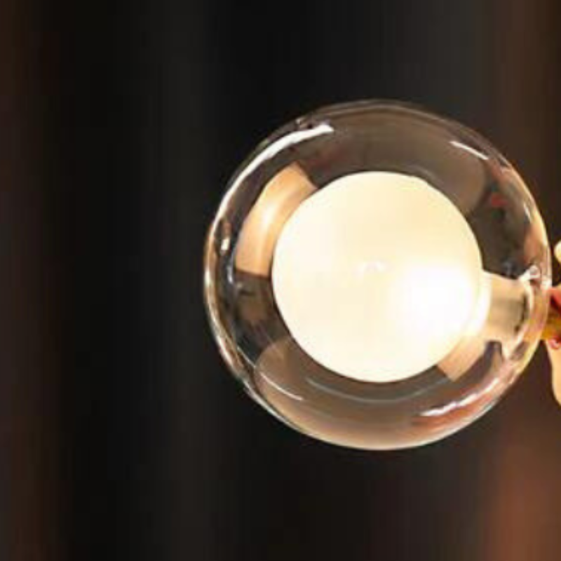 DecoGlam Tafellamp - Luxe Artistieke Verlichting voor Woonkamer & Slaapkamer | Metaal en Glas Ontwerp