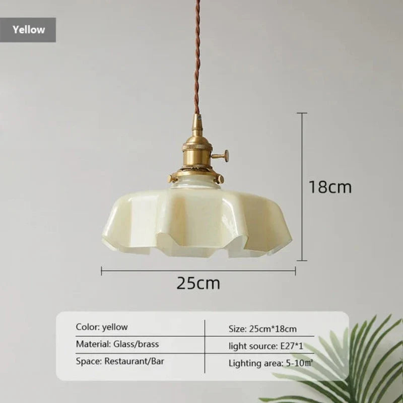 FrenchElegance - Tijdloze Messing Hanglamp met Warme Verlichting voor Klassiek Interieur