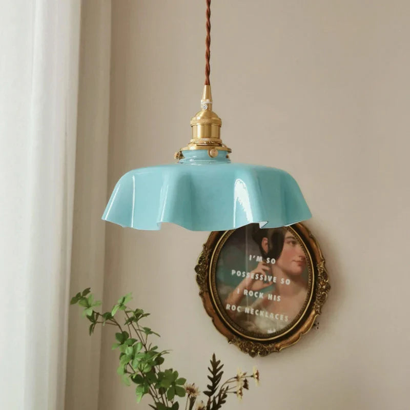 FrenchElegance - Tijdloze Messing Hanglamp met Warme Verlichting voor Klassiek Interieur