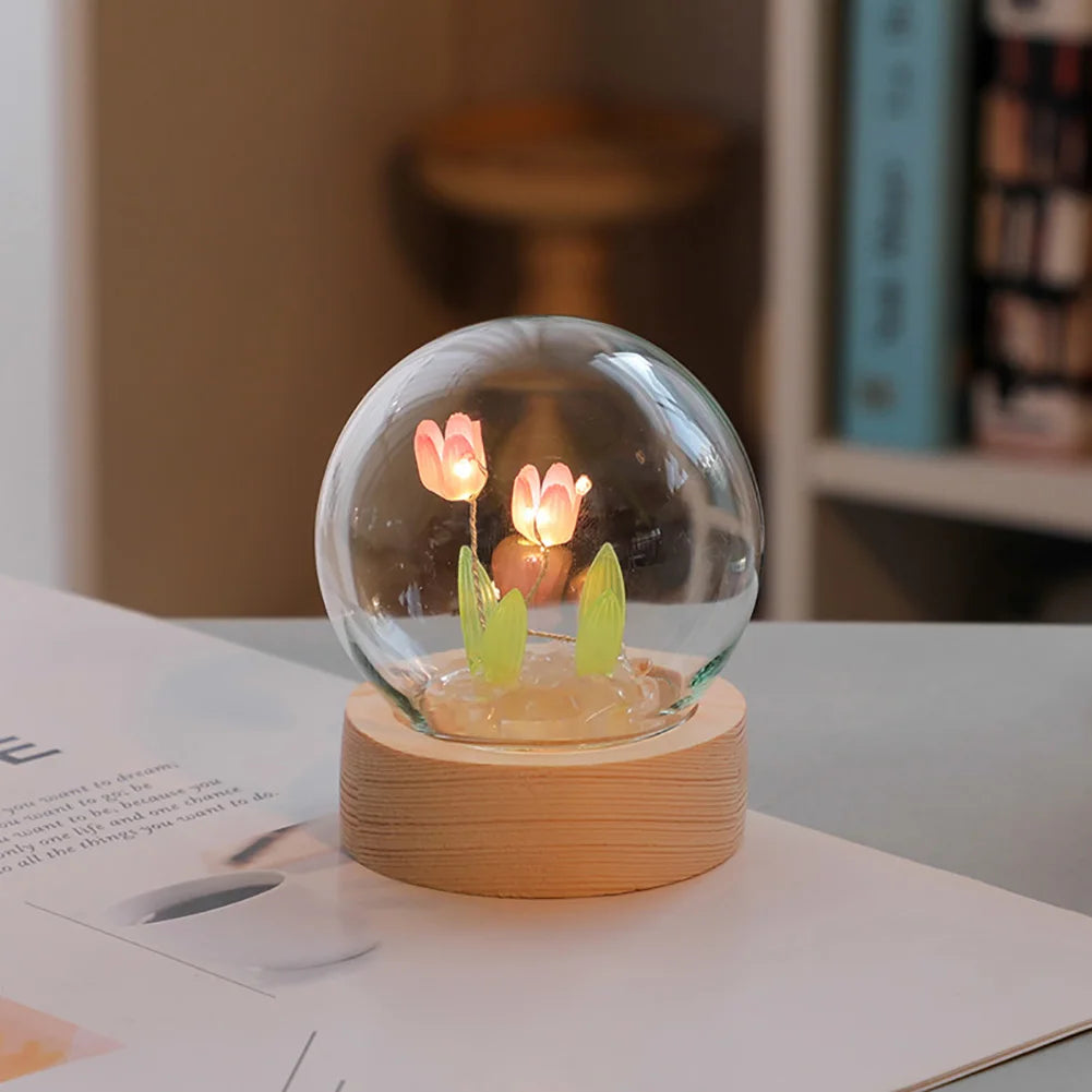 TulipGlow - Tulpen LED Tafellamp | Unieke Bloemvormige Designlamp voor Bureau en Nachtkastje