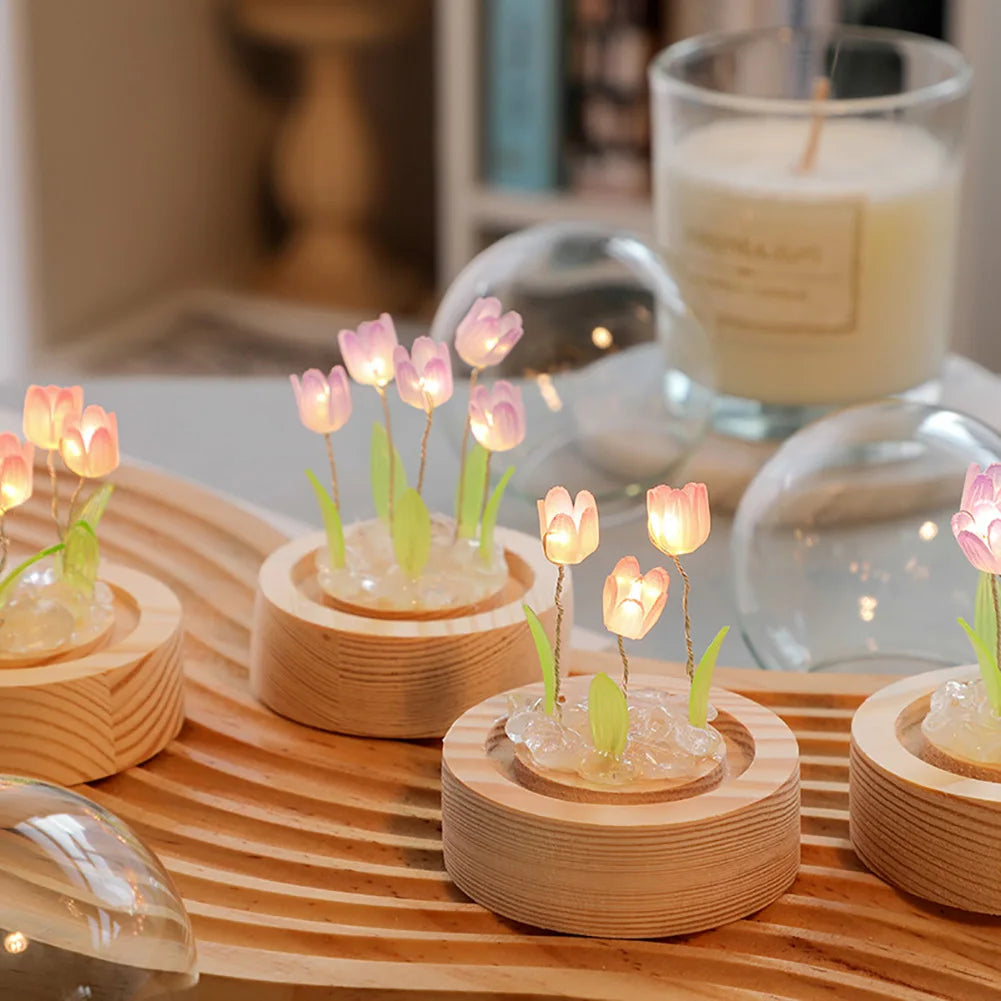 TulipGlow - Tulpen LED Tafellamp | Unieke Bloemvormige Designlamp voor Bureau en Nachtkastje