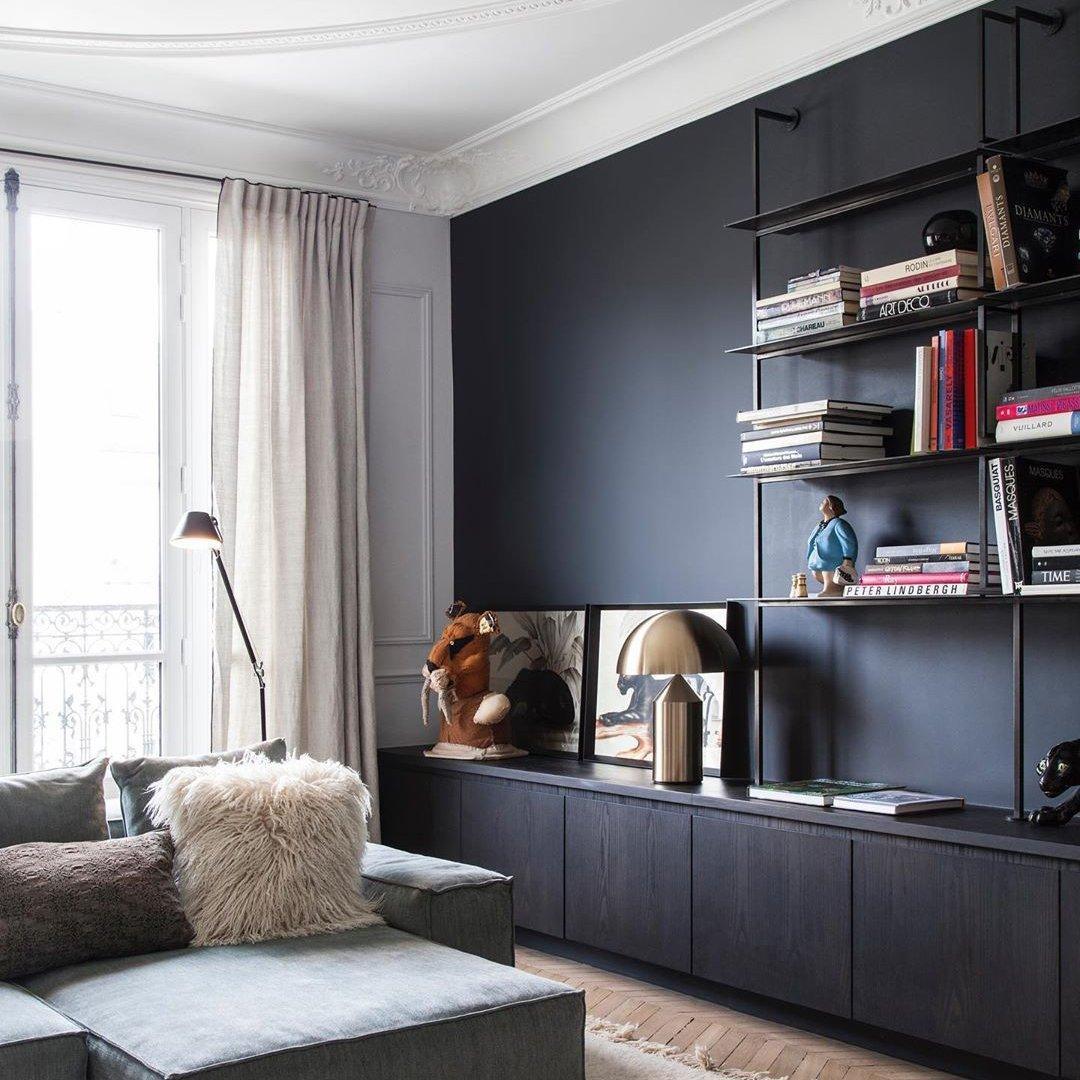 Moderne Luna Metalen Tafellamp – Stijlvolle Verlichting voor Woonkamer, Bureau of Nachtkastje