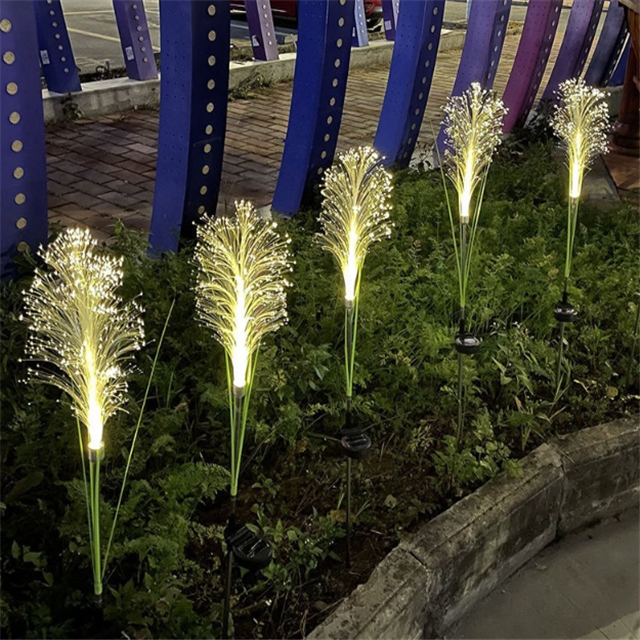Solar Rieten Tuinlamp - Kleurrijke LED Tuinverlichting met IP65 Waterdichte Bescherming