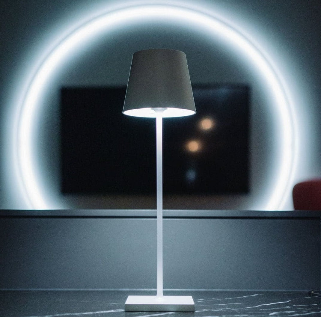 LichtFlex Draadloze LED-lamp – USB Oplaadbare Verlichting voor Binnen & Buiten | Flexibel en Draagbaar