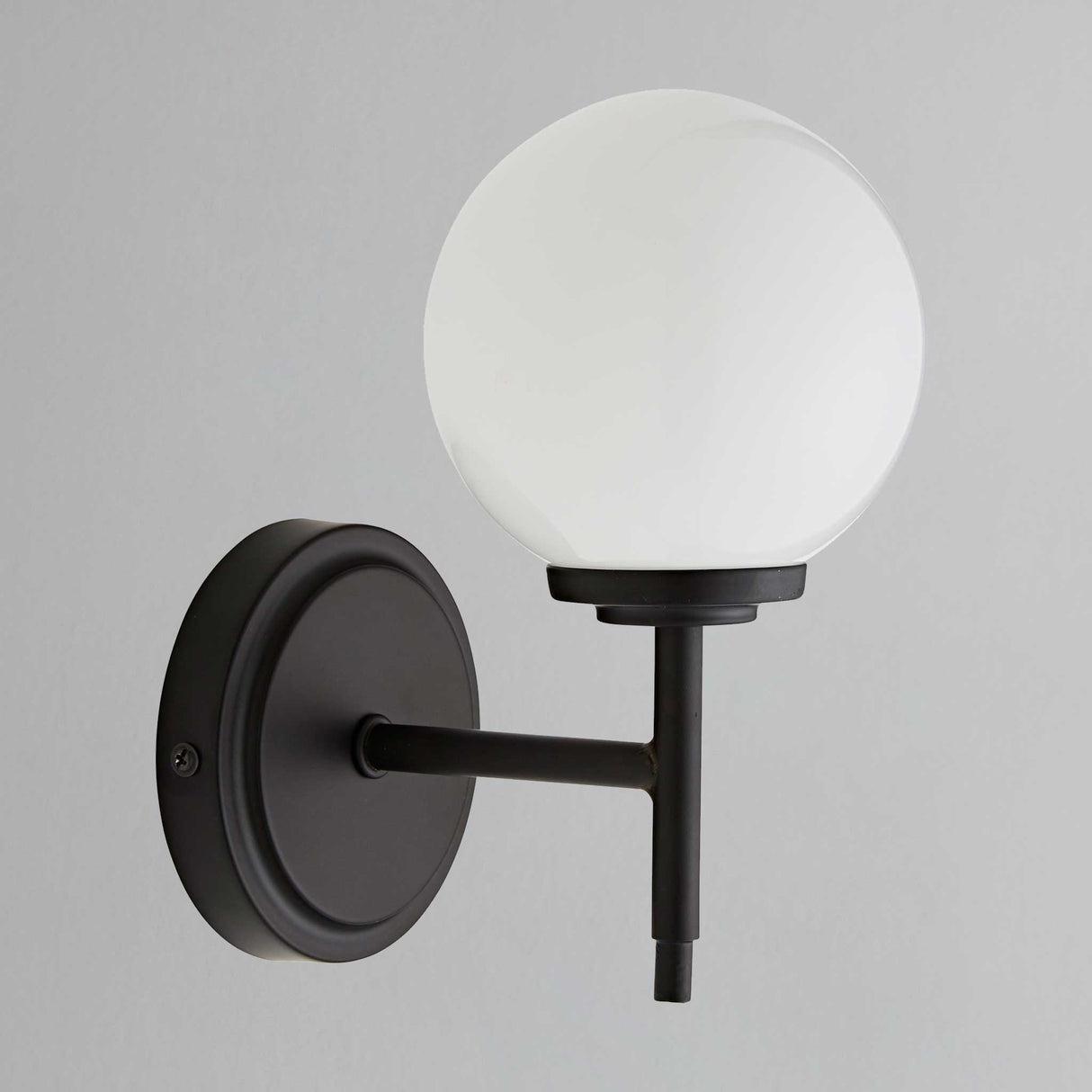 Hyde Wandlamp Modern Opal Design