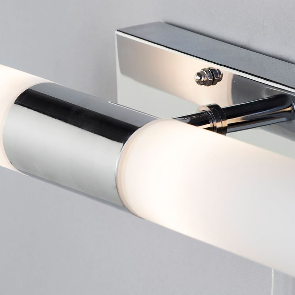 Grant Wandlamp Modern Over Spiegel