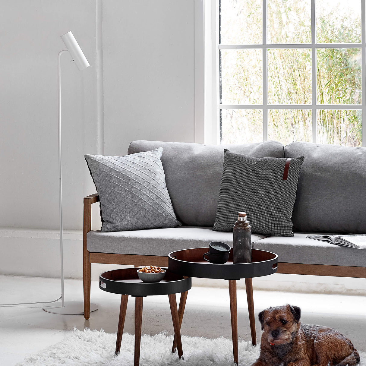 Ezri Vloerlamp Minimalistisch Design