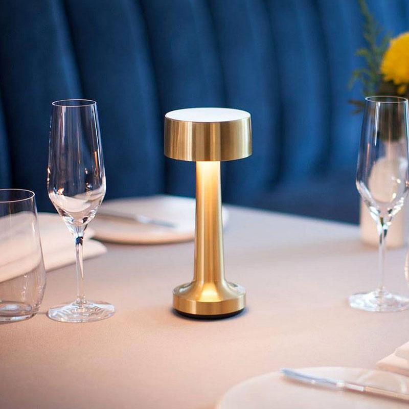 Moderne LED Tafellamp