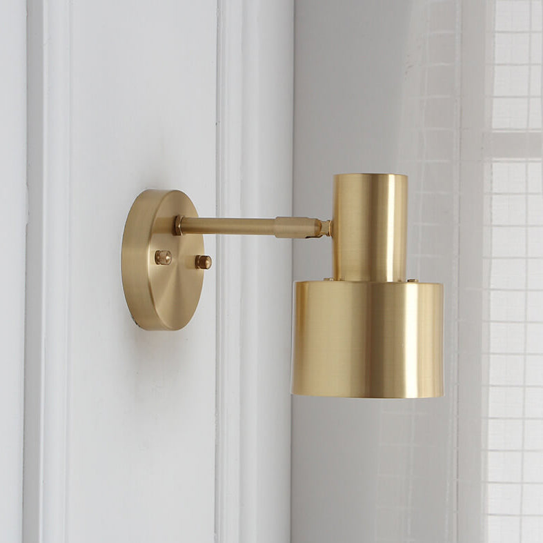 Moderne Gouden Wandlamp - Minimalistisch Metalen Design voor Luxe Interieurs