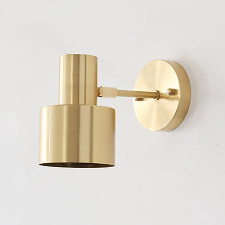 Moderne Gouden Wandlamp - Minimalistisch Metalen Design voor Luxe Interieurs