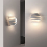 Scandinavische Wandlamp - Moderne IJzeren Wandlamp met Dubbele Lichtpunten voor Stijlvolle Verlichting