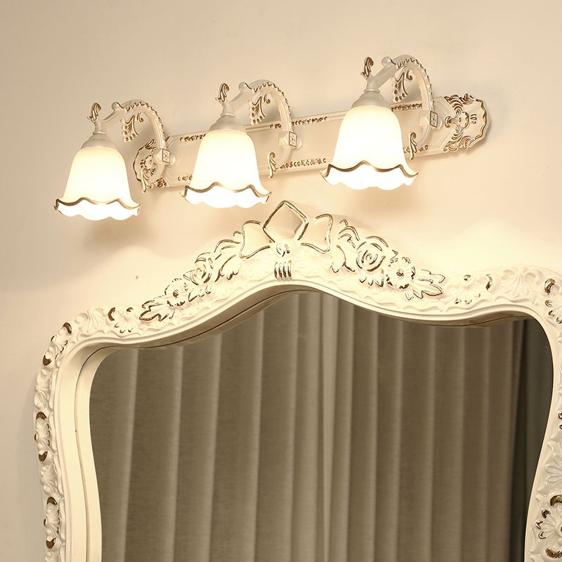 Félicie Klassieke Spiegelwandlamp - Verkrijgbaar in 4 Kleuren, Optie voor 2/3/4 Lampen