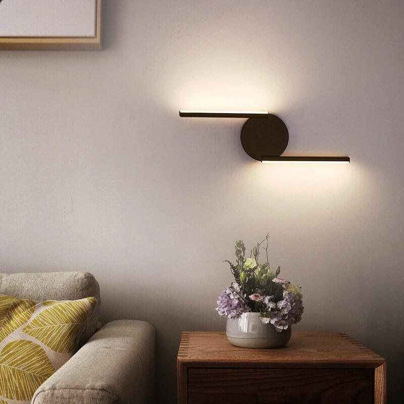 Elegante Minimalistische LED Wandlamp met Gebogen Design voor Modern Interieur