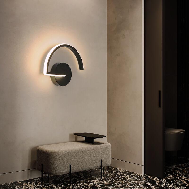 Elegante Minimalistische LED Wandlamp met Gebogen Design voor Modern Interieur