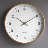 Houten Wandklok Scandinavisch Design | Geluidloze Wandklok in Bruin & Crème | Minimalistische Wanddecoratie