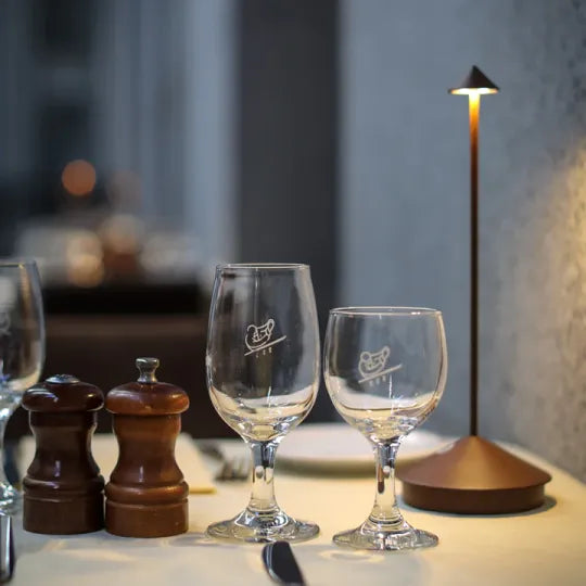 ZenLume - Dimbare Waterdichte LED Tafellamp | Minimalistisch Design voor Binnen en Buiten