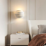 Scandinavische Wandlamp - Moderne IJzeren Wandlamp met Dubbele Lichtpunten voor Stijlvolle Verlichting