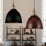 Industrieel Sfeervolle Hanglamp - Zwart/Roest Metaal - 1-Licht Dome Ontwerp met Verstelbare Ketting