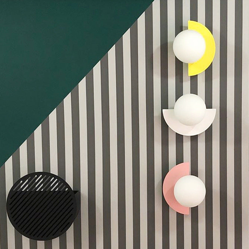 Moderne LED Wandlamp Metaal en Glas voor Slaapkamer en Woonkamer