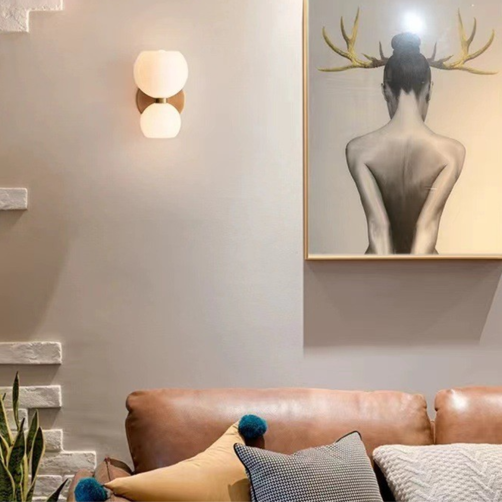 Moderne LED Wandlamp voor Woonkamer of Slaapkamer | Dimbaar en Stijlvol | Metaal en Glas | Eenvoudige Installatie