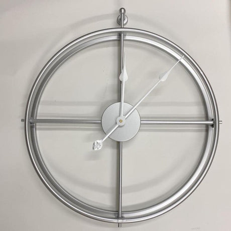 Nordische Minimalistische Wandklok - 55 cm Groot, Modern Design in Zwart, Goud en Zilver