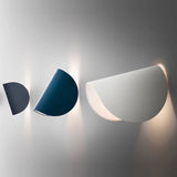 Moderne Geometrische LED Wandlamp voor Binnen/Buiten – Metalen Design in 4 Kleuren