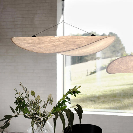 LunaLux - Moderne LED Hanglamp in Wit Metaal en Kunstzijde voor Slaapkamer en Woonkamer