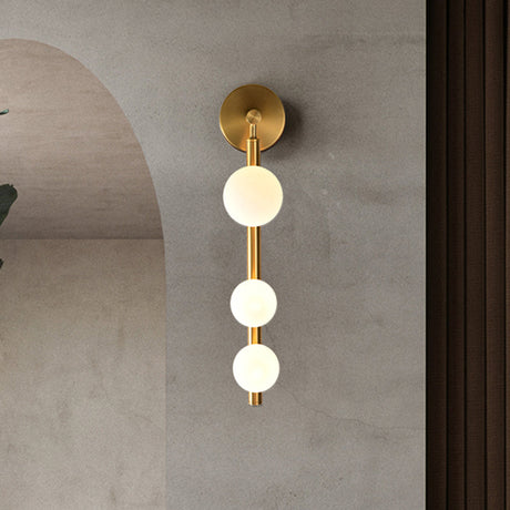 Gouden Lineaire Wandlamp met 3 Koppen - Moderne Verlichting
