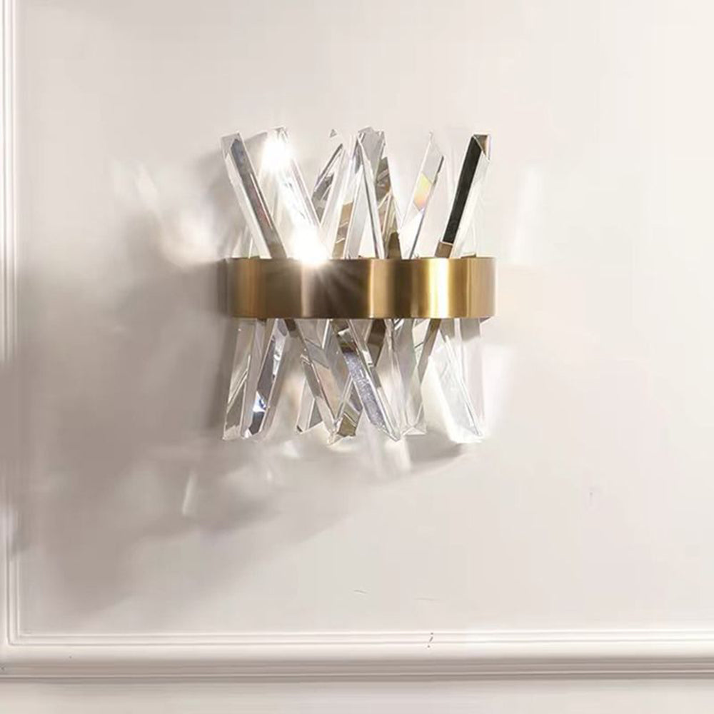 Marilyn Moderne LED Wandlamp – Luxe Goudkleurige Verlichting voor Slaapkamer & Woonkamer | Metaal & Kristal
