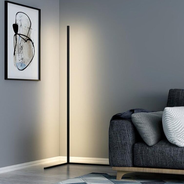 Moderne Driehoek Vloerlamp - 1-Lichts LED Staande Lamp met Acrylkap voor Slaapkamer
