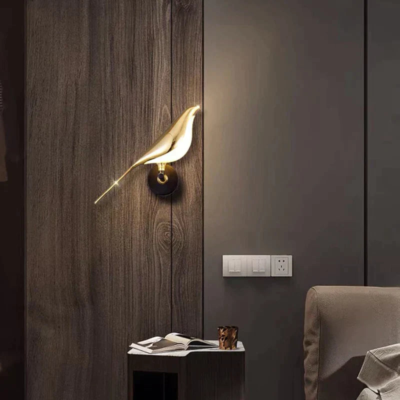 VogelLicht - Unieke Artistieke Wandlamp in Vogelvorm, LED Verlichting voor Moderne Interieurs