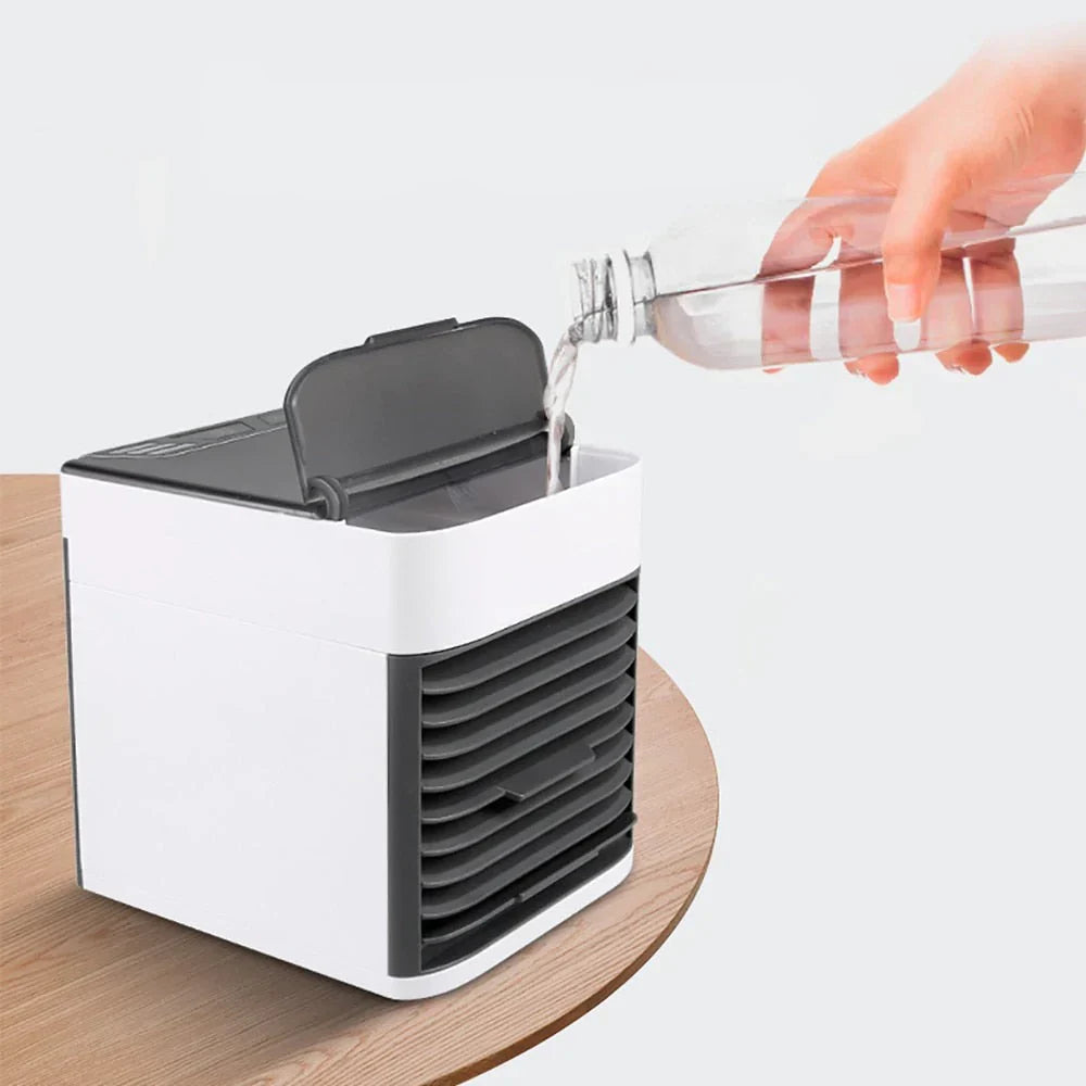 Draagbare Mini-Airconditioner 3-in-1 | Koelen, Bevochtigen & Luchtzuiveren | Ideaal Voor Thuis en Kantoor