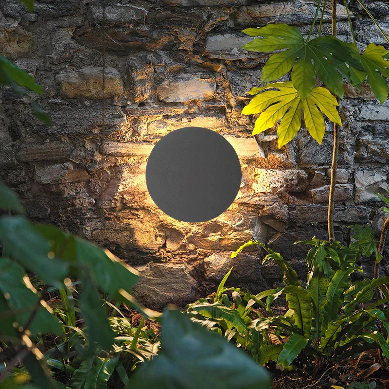 LumiNova - Energiezuinige LED Buitenlamp voor Tuin, Oprit en Terras, Waterdicht en Weerbestendig