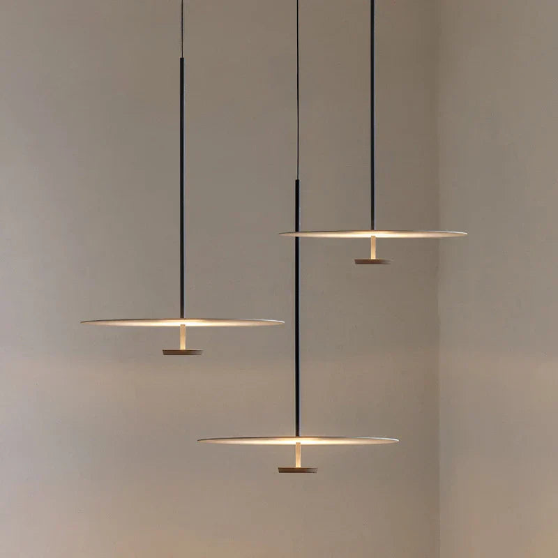 Moderne ElegantArc LED Ring Hanglamp - Minimalistisch Design voor Woonkamer & Eetkamer