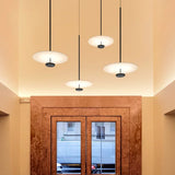 Moderne ElegantArc LED Ring Hanglamp - Minimalistisch Design voor Woonkamer & Eetkamer