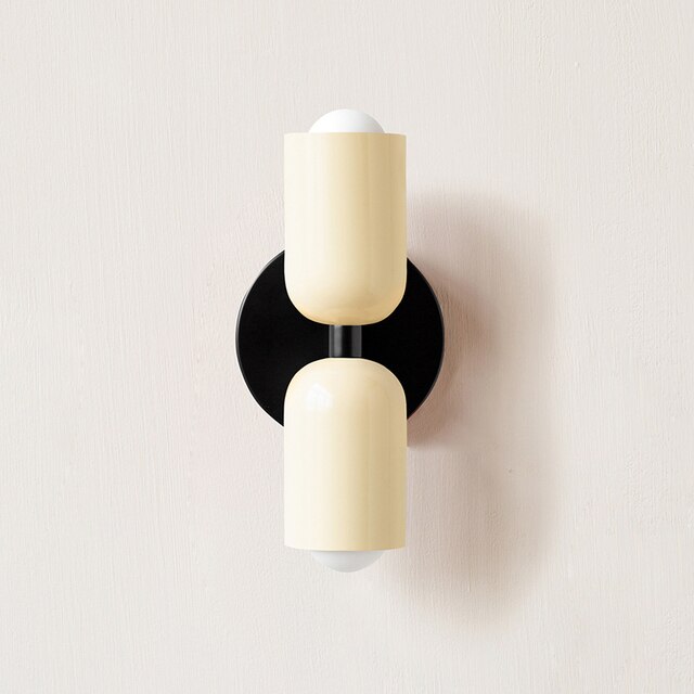 ElegantTwins Dubbele LED Wandlampen in Crème – Energiezuinige Verlichting voor Jouw Interieur
