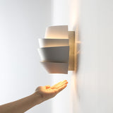 Scandinavische Wandlamp - Moderne IJzeren Wandlamp met Dubbele Lichtpunten voor Stijlvolle Verlichting