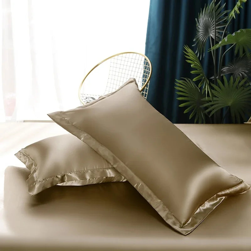 Luxe Zijde Satijnen Beddengoed Set - Ultiem Comfort en Stijl voor Jouw Slaapkamer
