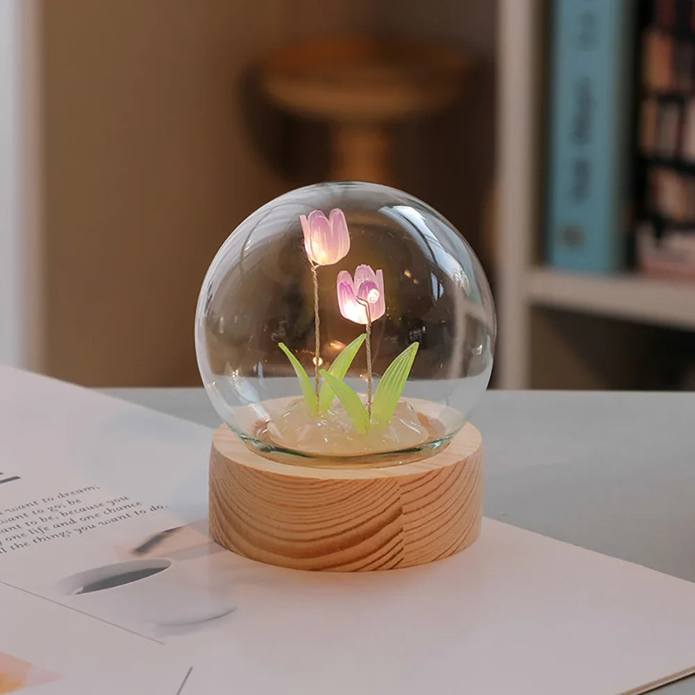 TulipGlow - Tulpen LED Tafellamp | Unieke Bloemvormige Designlamp voor Bureau en Nachtkastje