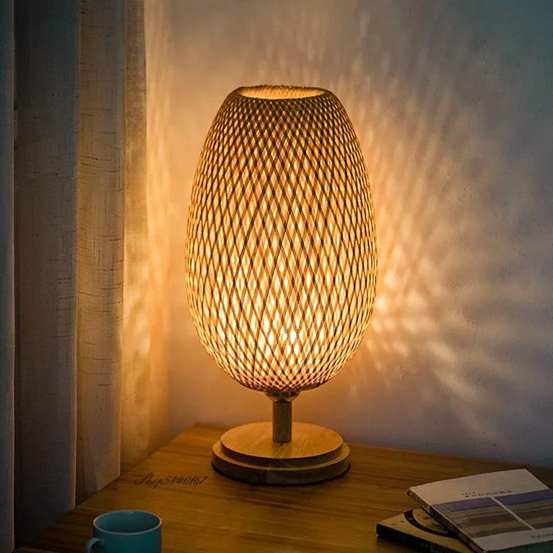 RustiekLicht - Vintage Bamboe Tafellamp | Handgemaakt & Duurzaam | Perfect voor Woonkamer & Slaapkamer
